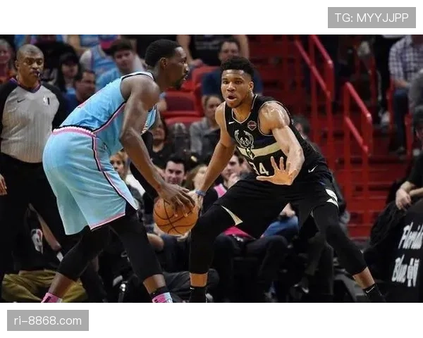 帕特里克·尤因内线防守提升球队篮板控制力明显拉开差距