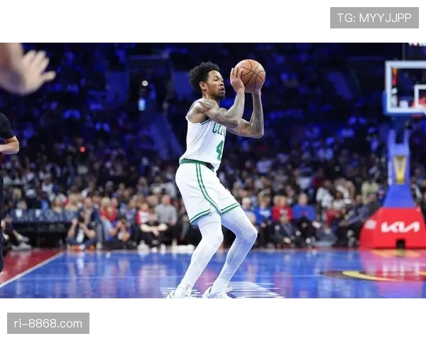 杰伦·布朗利用突破解锁关键得分，效率超越上赛季同期水平